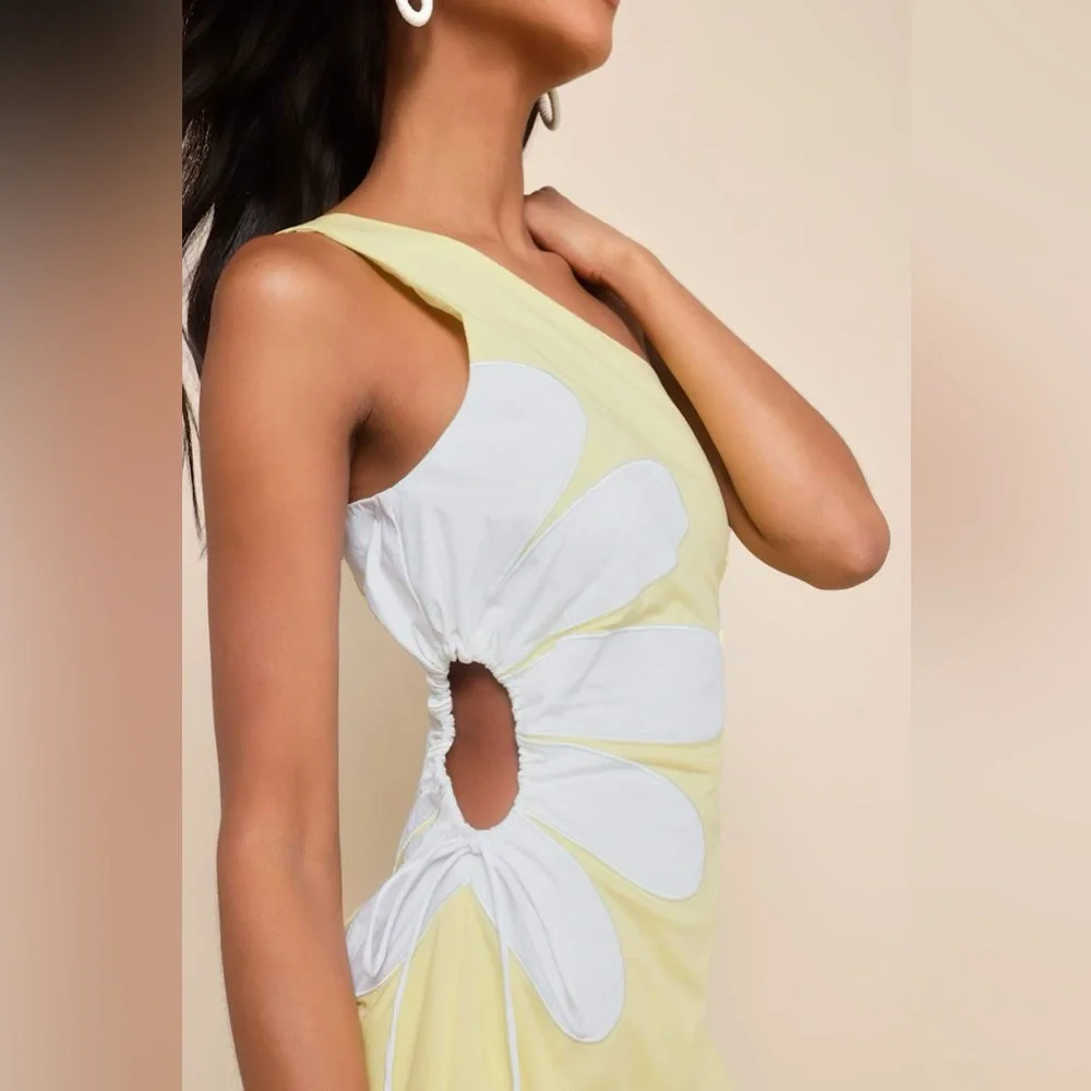 Sunny Design Yellow Cutout Flower One-Shoulder Mini Dress - Picture 4 of 10